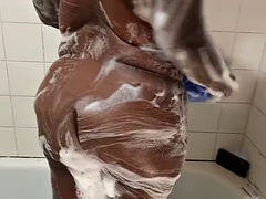 Thot in Texas - Corner 2 Nude thick ebony MILF solo shower