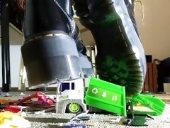 Toycarcrush with Doc Martens Boots
