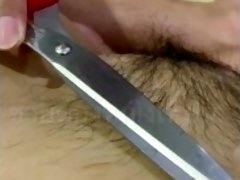 Thai couple shave pussy and fingering till orgasm.
